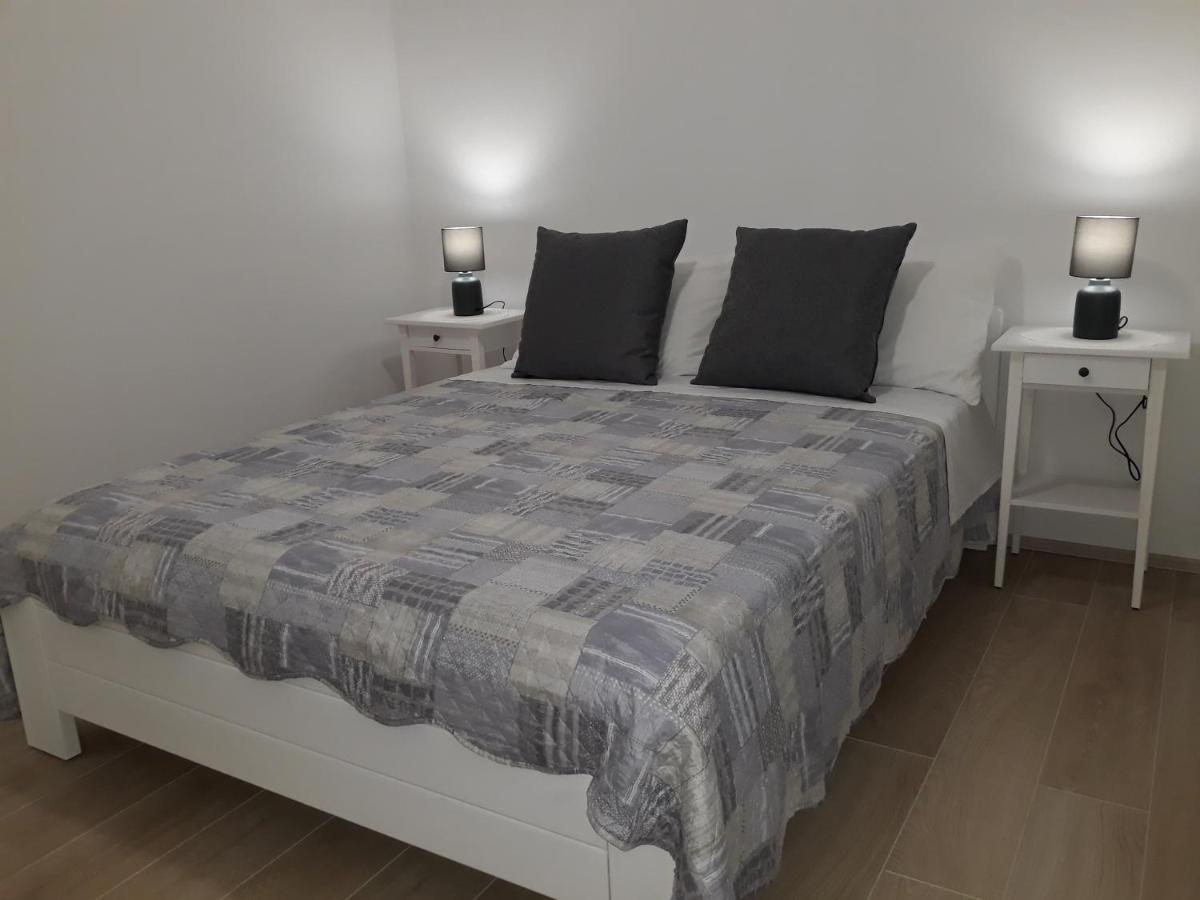 שיבניק Apartment Star Danica*** מראה חיצוני תמונה